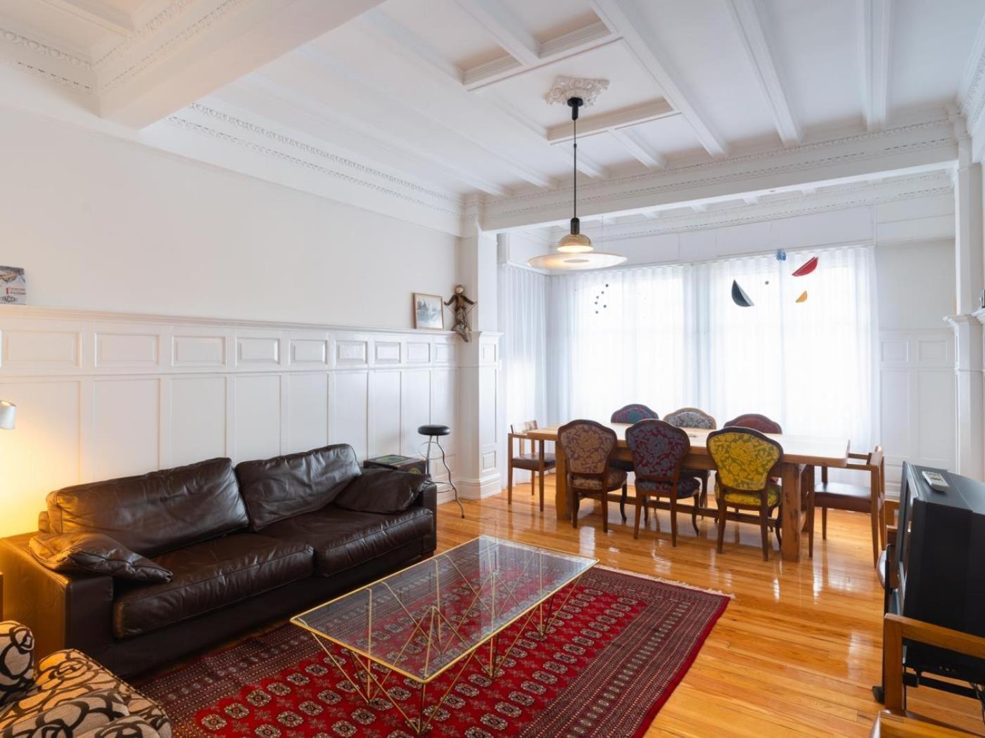 Housingleon Gaudi Suites Екстериор снимка